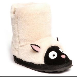 Emu Australia lamb walker boots